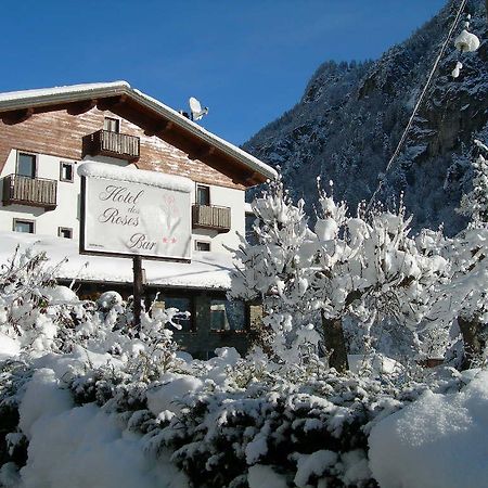 Hotel Des Roses Antey-Saint-André المظهر الخارجي الصورة